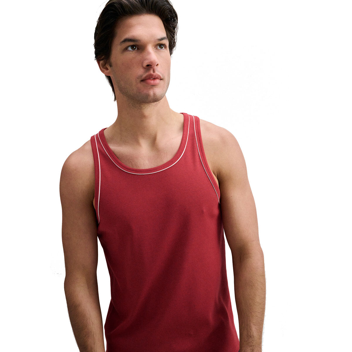Rib Stretch Tank with Piping